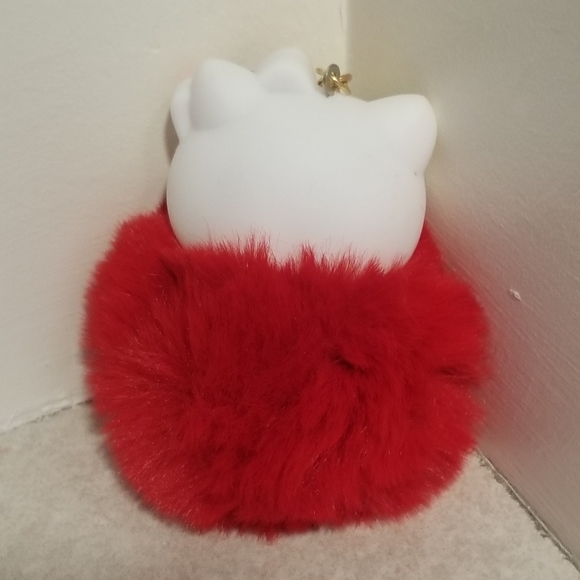 Hello Kitty Red Fuzzy Pom Pom Keychain New - Picture 3 of 5